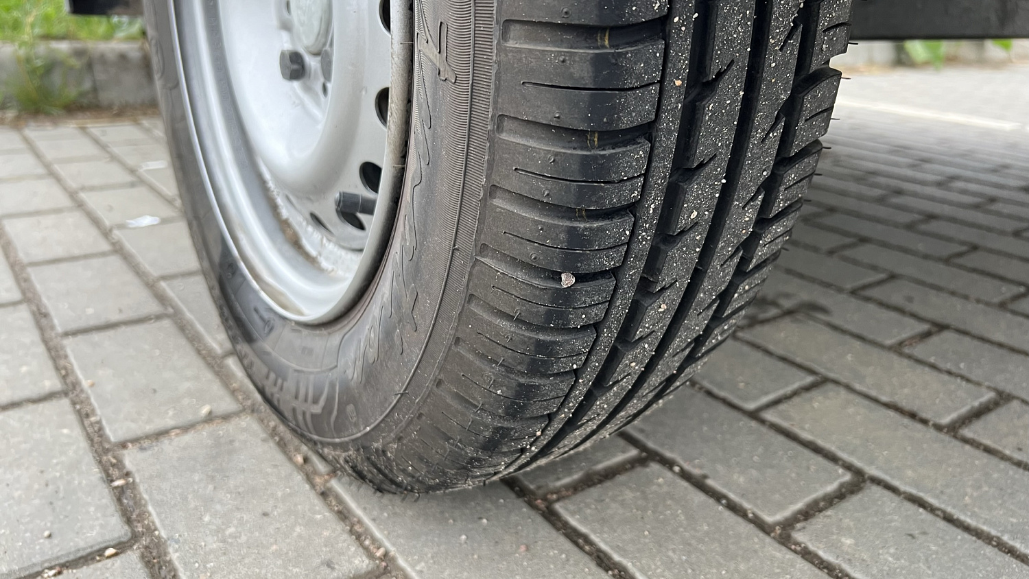 Аренда одноосного прицепа с тентом 2,5x1,5м