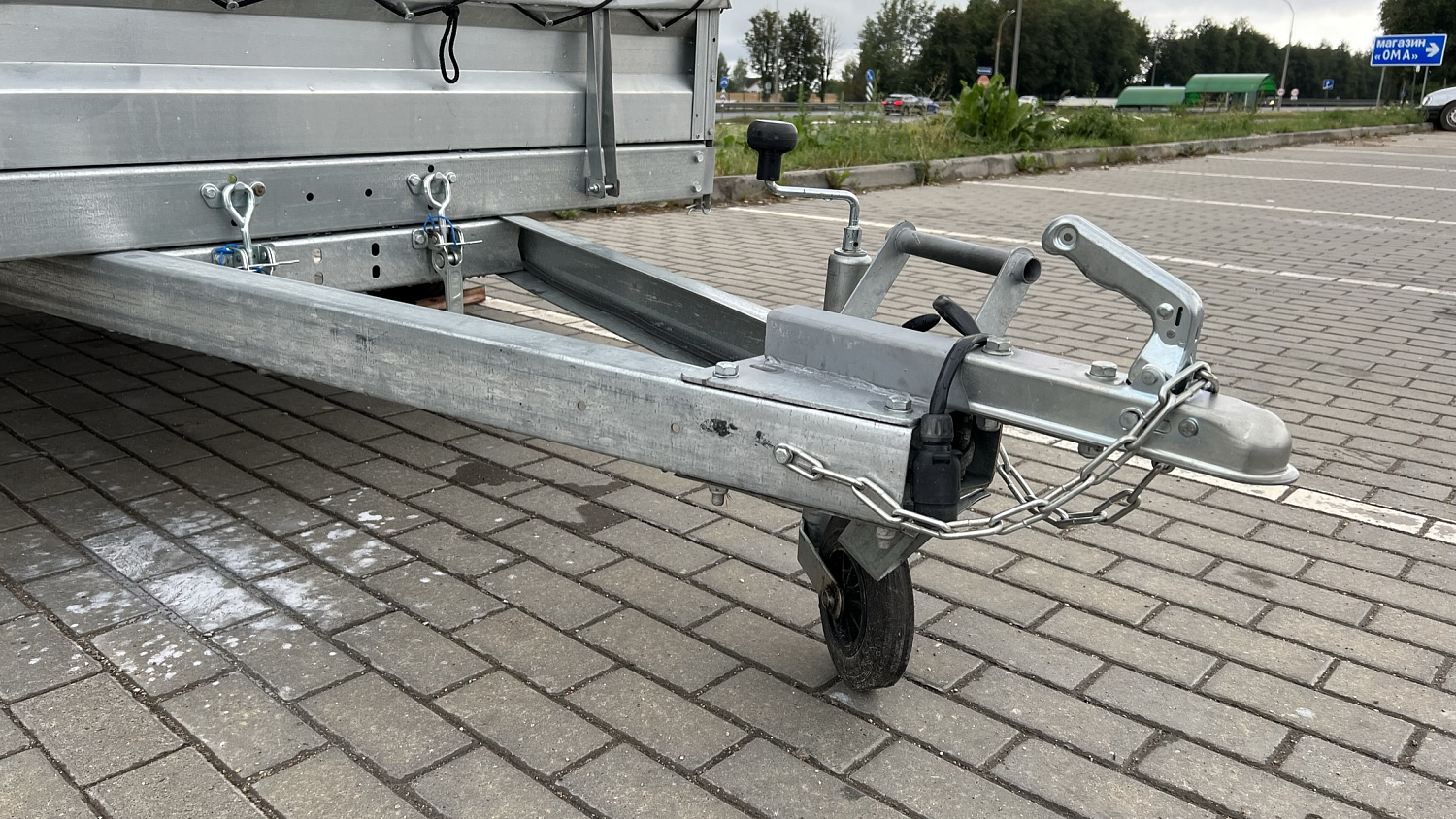 Аренда одноосного прицепа с тентом 2,5x1,5м